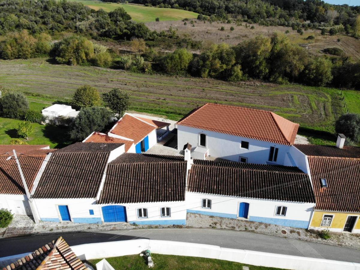 Azoia 10 - Hostel & Casas De Campo Azoia de Baixo ภายนอก รูปภาพ