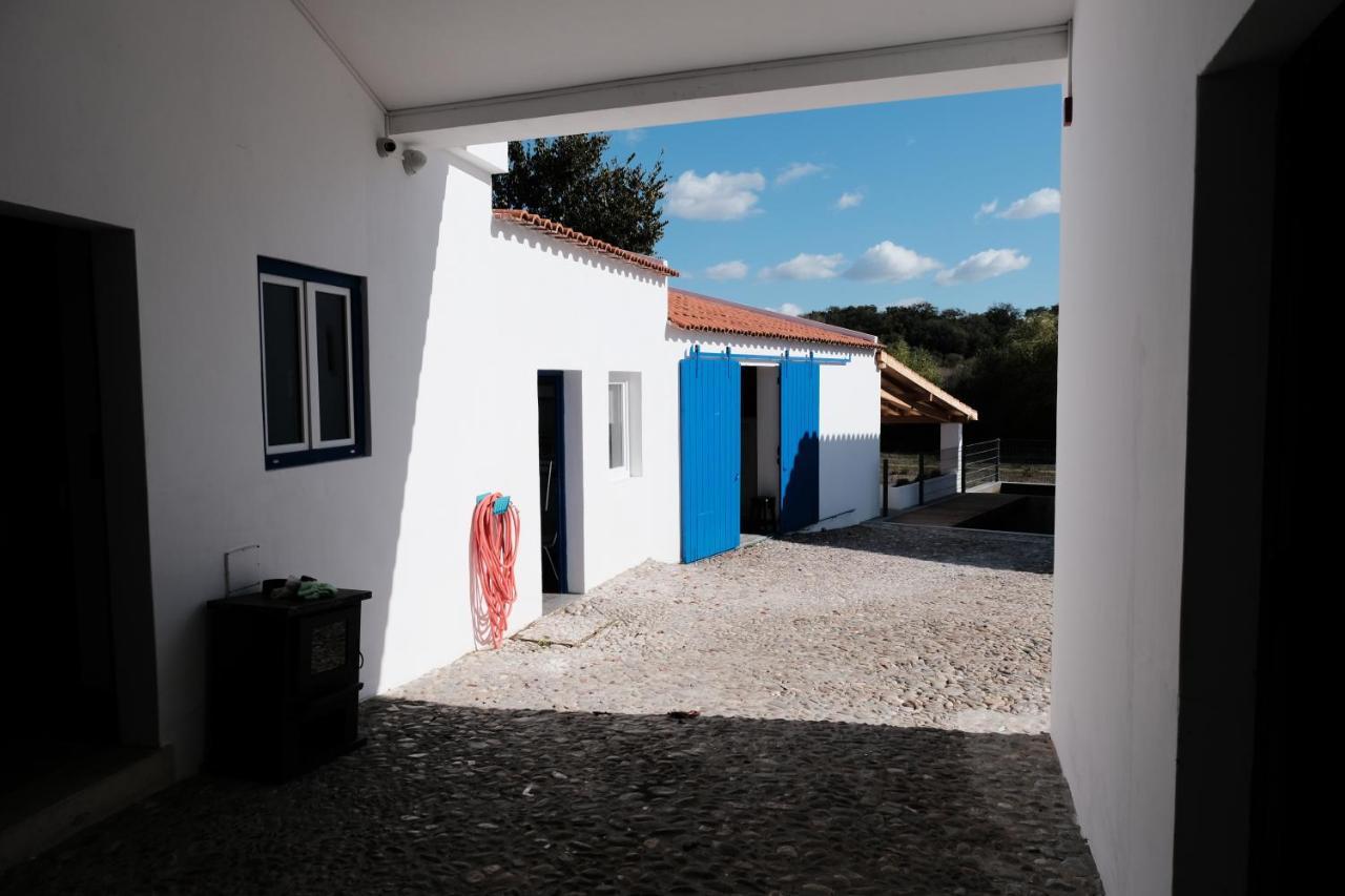 Azoia 10 - Hostel & Casas De Campo Azoia de Baixo ภายนอก รูปภาพ