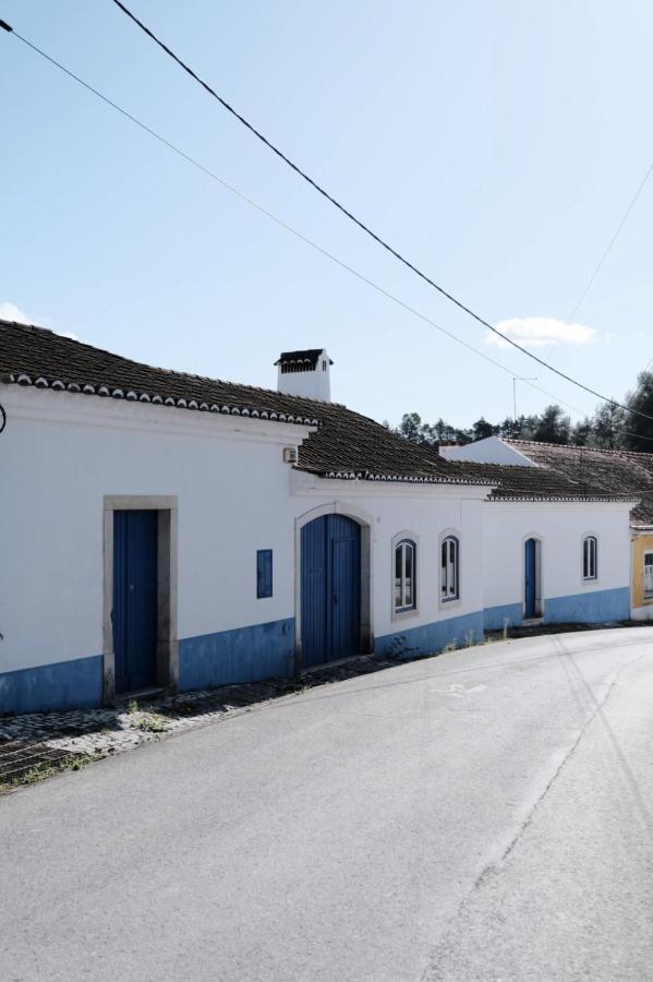 Azoia 10 - Hostel & Casas De Campo Azoia de Baixo ภายนอก รูปภาพ